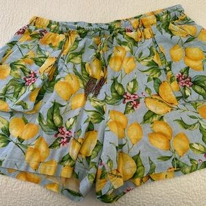 Lemon linen shorts